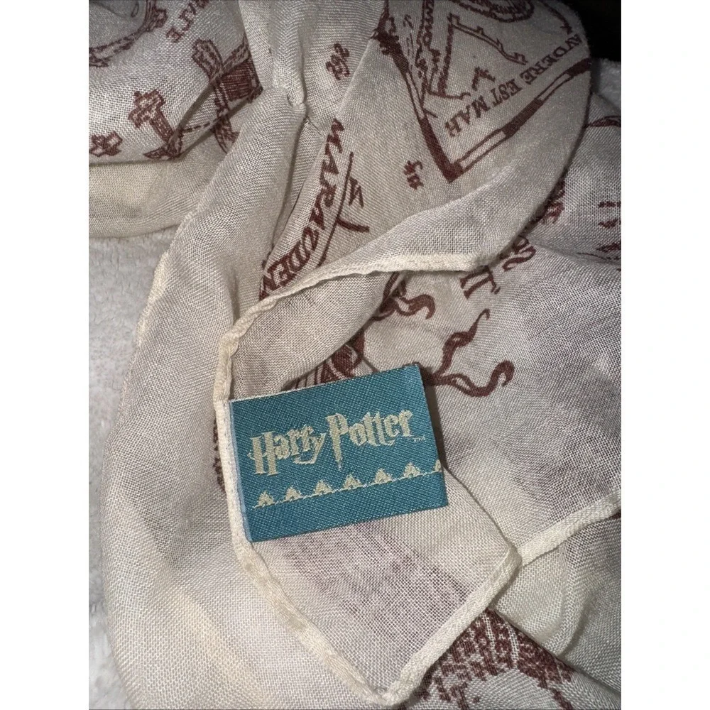 Marauders Map Mischief Makers Scarf, Wizarding Trunk, Harry Potter,‎ Hogwarts HP